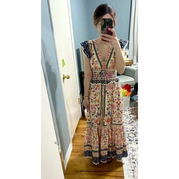 Farm Rio Superbloom Tapestry Cream Dress Floral V Neck Ruffle Sleeve Sz S  is available for purchase on au PAY Market - Imported Goods Online Store  Co.Ltd. | au PAY Market -